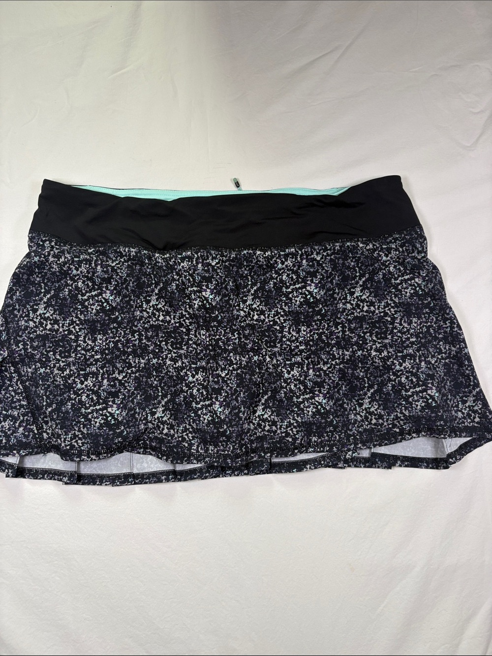 lululemon athletica Black Speckled Mini Skort with Mint Accent